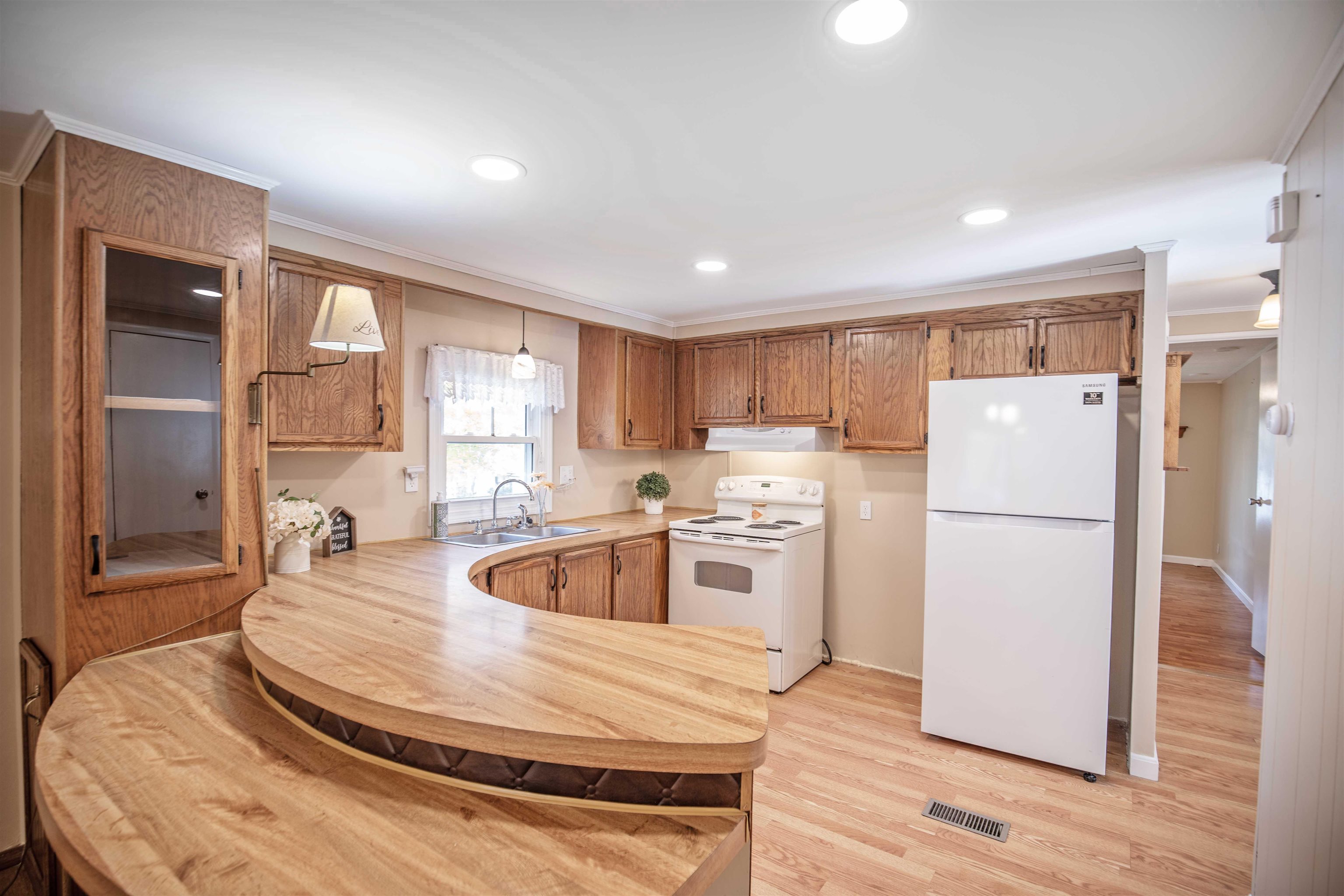 13 Rim Road Danville, NH 03819 - Photo 6 of 28 Gallery Image 6
