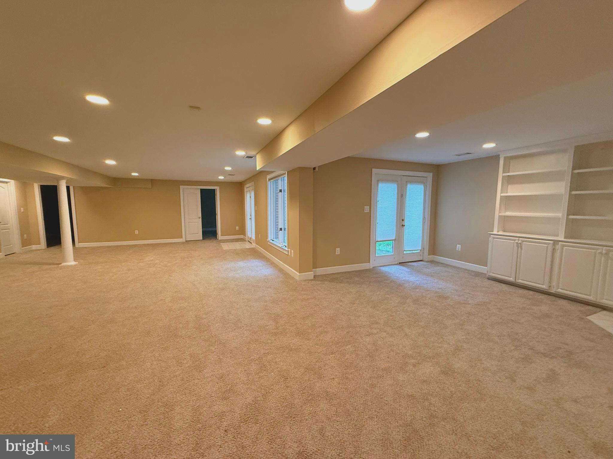1307 Stamford Way Reston, VA 20194 - Photo 25 of 31 Gallery Image 25