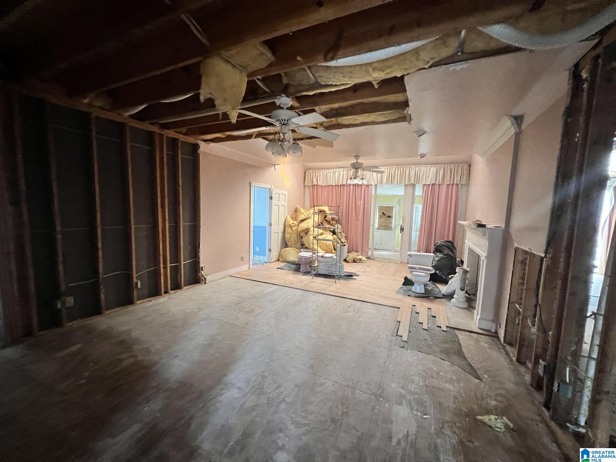 888 Rock Springs Road Warrior, AL 35180 - Photo 2 of 26