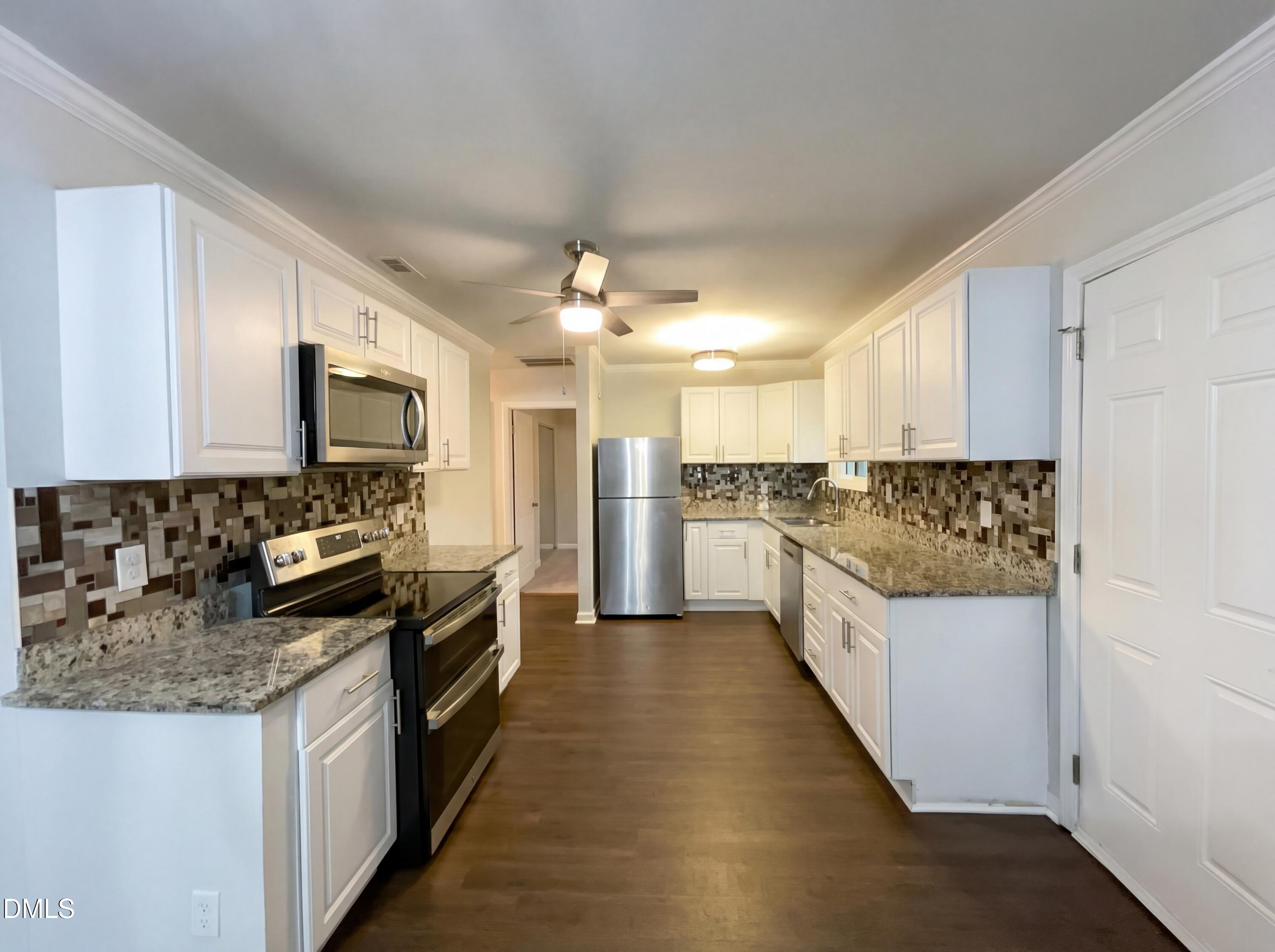 2804 Weldon Terrace Durham, NC 27703 - Photo 7 of 15 photo_02