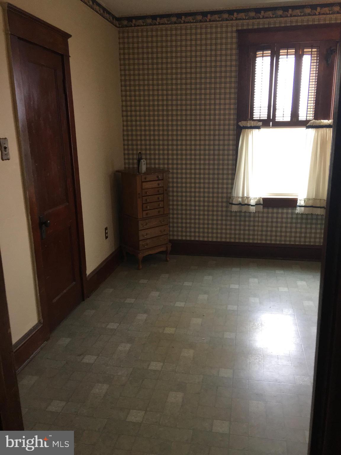 5785 Hanover Road Hanover, PA 17331 - Photo 13 of 47