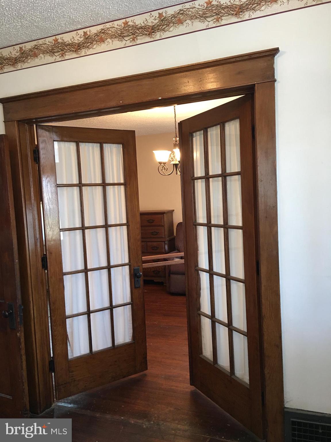5785 Hanover Road Hanover, PA 17331 - Photo 20 of 47 Beautiful french doors to foyer