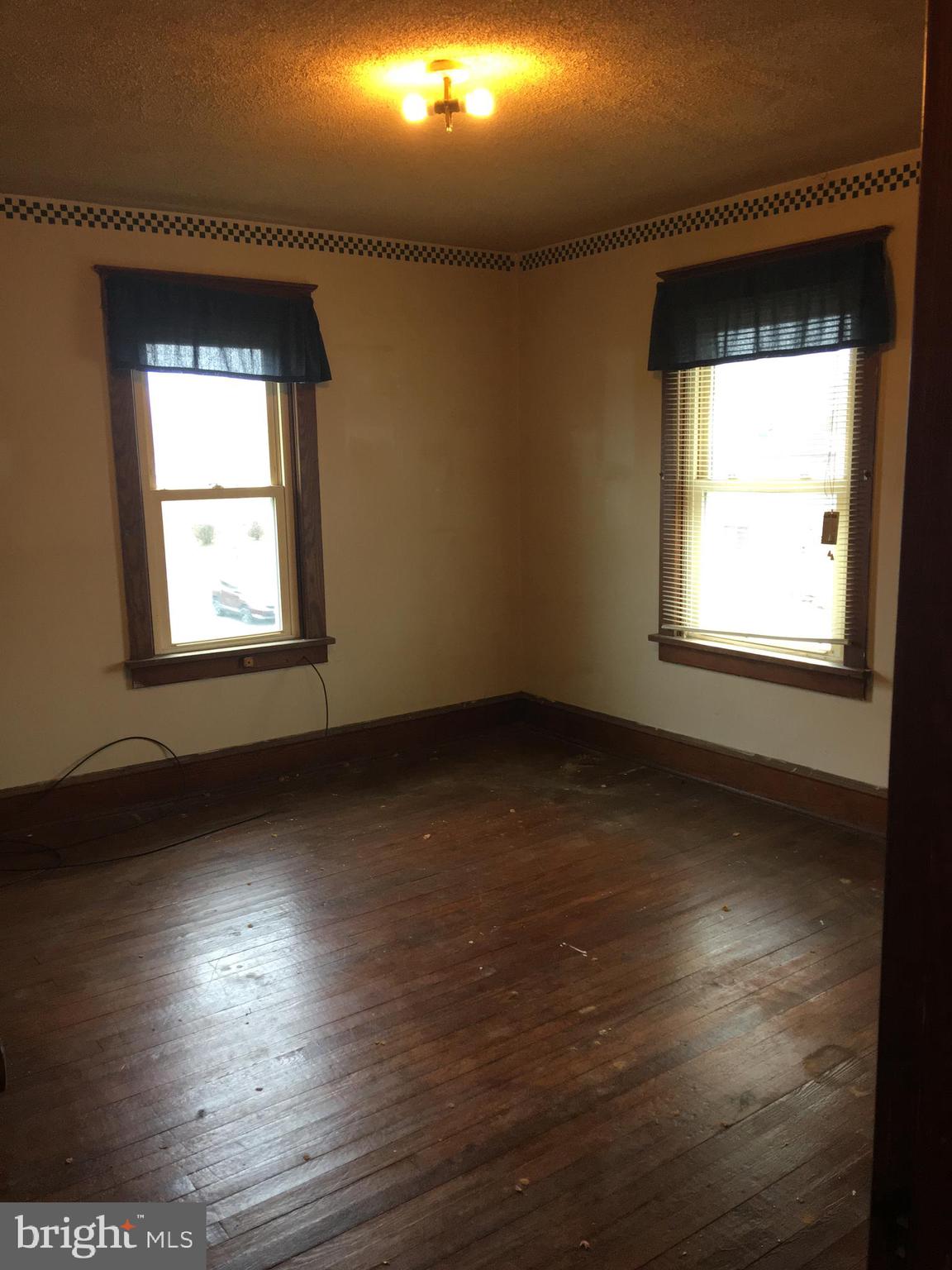 5785 Hanover Road Hanover, PA 17331 - Photo 30 of 47 2nd bedroom