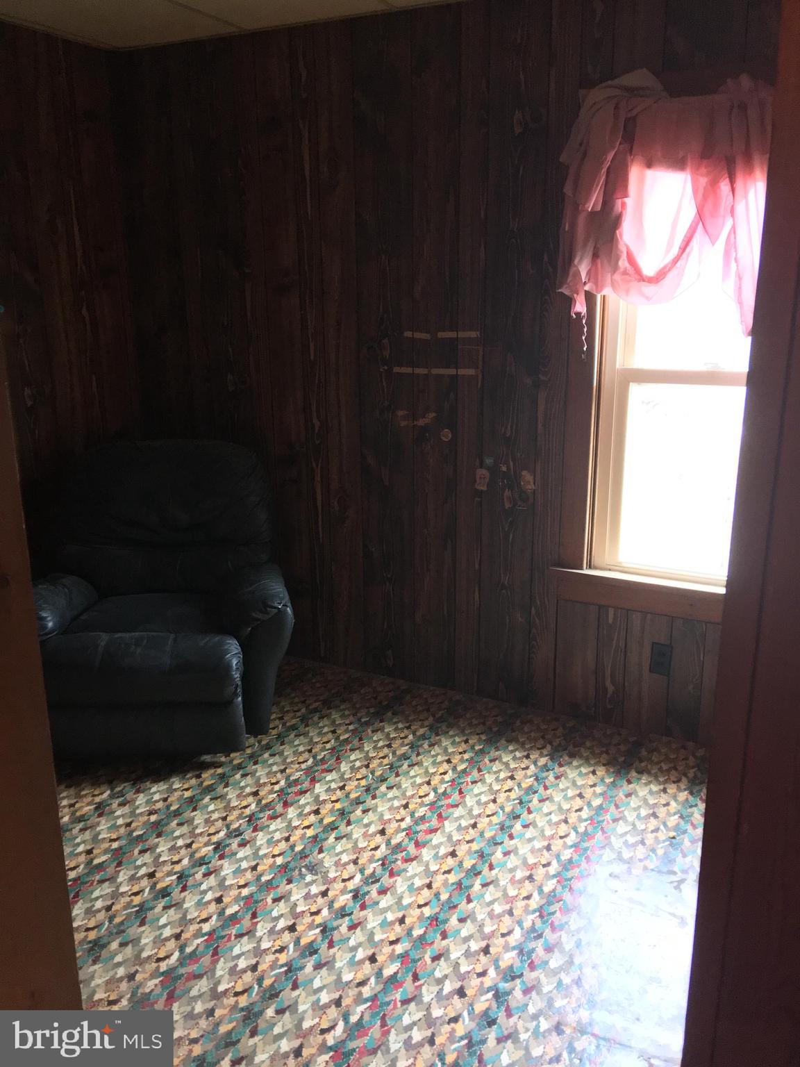 5785 Hanover Road Hanover, PA 17331 - Photo 33 of 47 3rd bedroom/could be large closet!