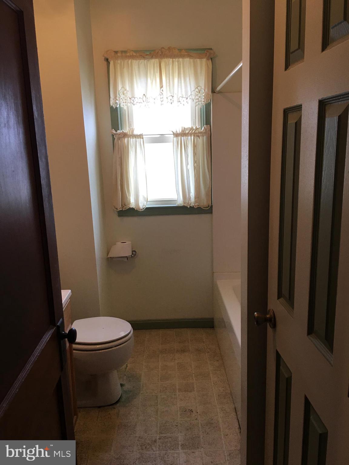 5785 Hanover Road Hanover, PA 17331 - Photo 37 of 47