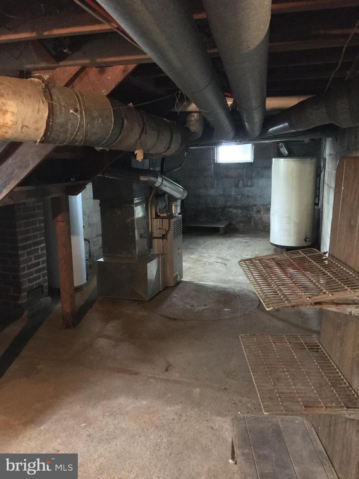 5785 Hanover Road Hanover, PA 17331 - Photo 45 of 47 Basement concrete