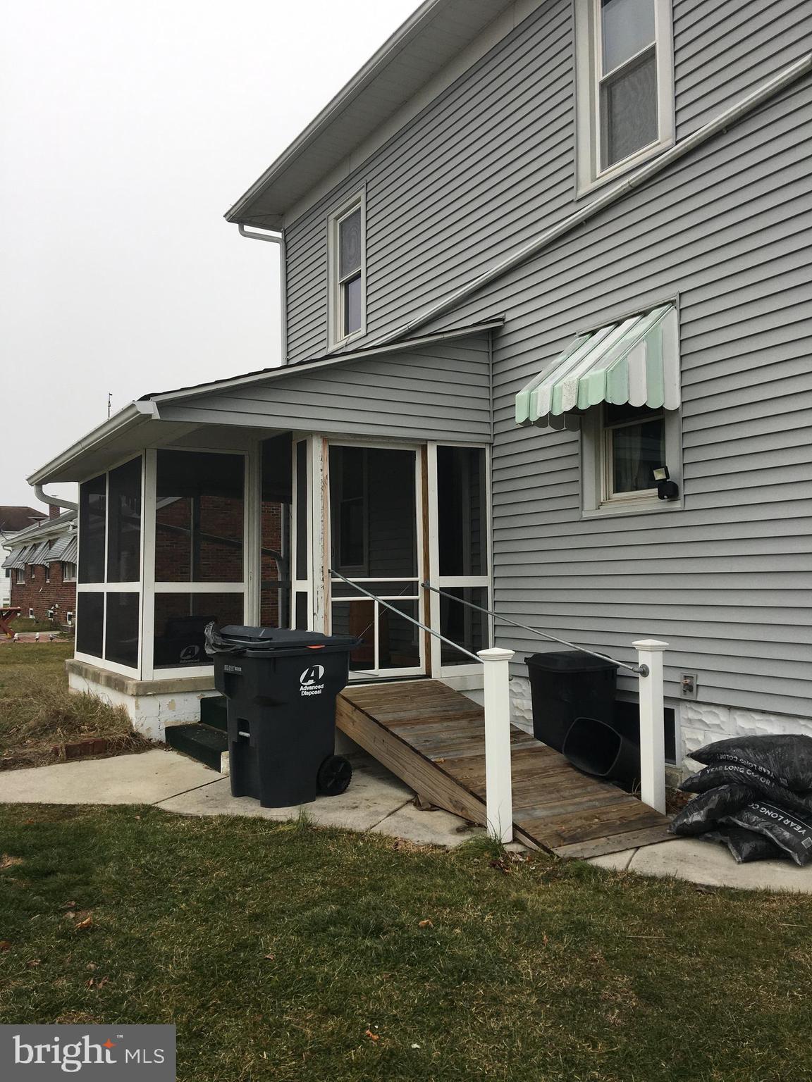 5785 Hanover Road Hanover, PA 17331 - Photo 6 of 47 Handicap ramp