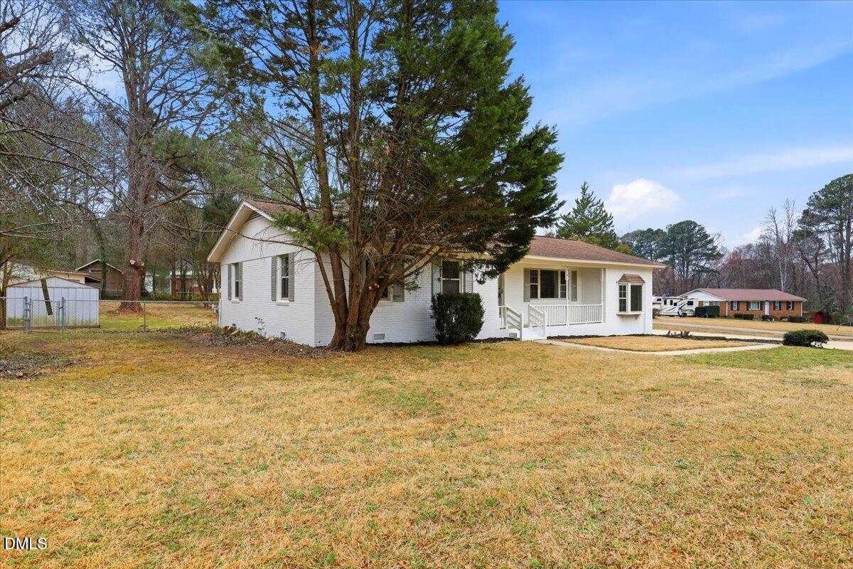 5016 Kyle Drive Raleigh, NC 27616 - Photo 4 of 39 02-5016 Kyle Dr-2