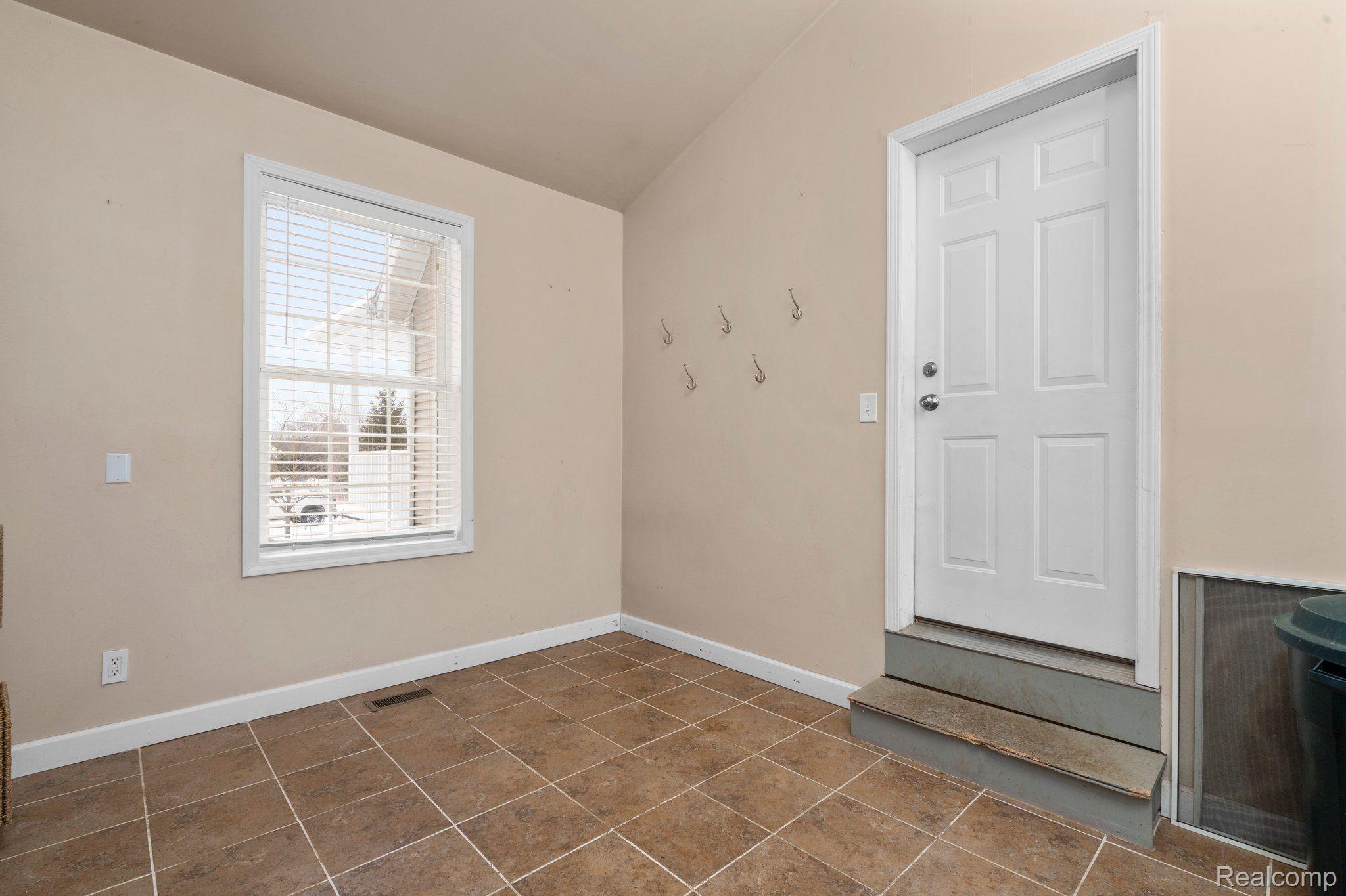 11699 West Iosco Road Webberville, MI 48892 - Photo 23 of 42 Bedroom #4, wood Floors, Office Space if Desired