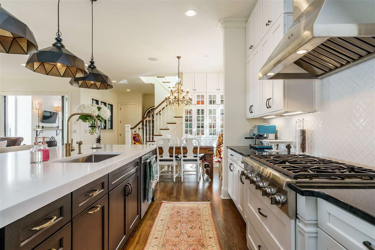 2610 Davis Street Raleigh, NC 27608 - Photo 12 of 30 Photo 12