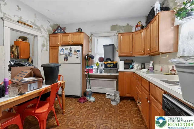 $119,900 | 115 Hull Avenue, Olyphant, PA 18447