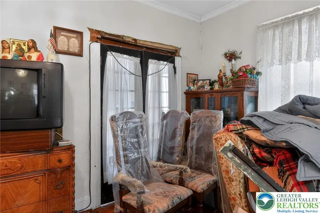 $119,900 | 115 Hull Avenue, Olyphant, PA 18447