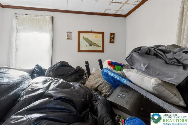 $119,900 | 115 Hull Avenue, Olyphant, PA 18447