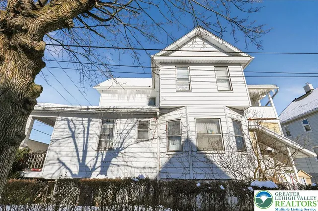 $119,900 | 115 Hull Avenue, Olyphant, PA 18447