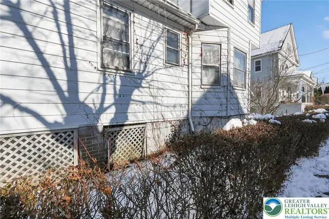 $119,900 | 115 Hull Avenue, Olyphant, PA 18447