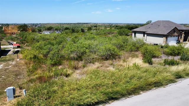 $160,000 | 195 Burrobrush Street, Kyle, TX 78640