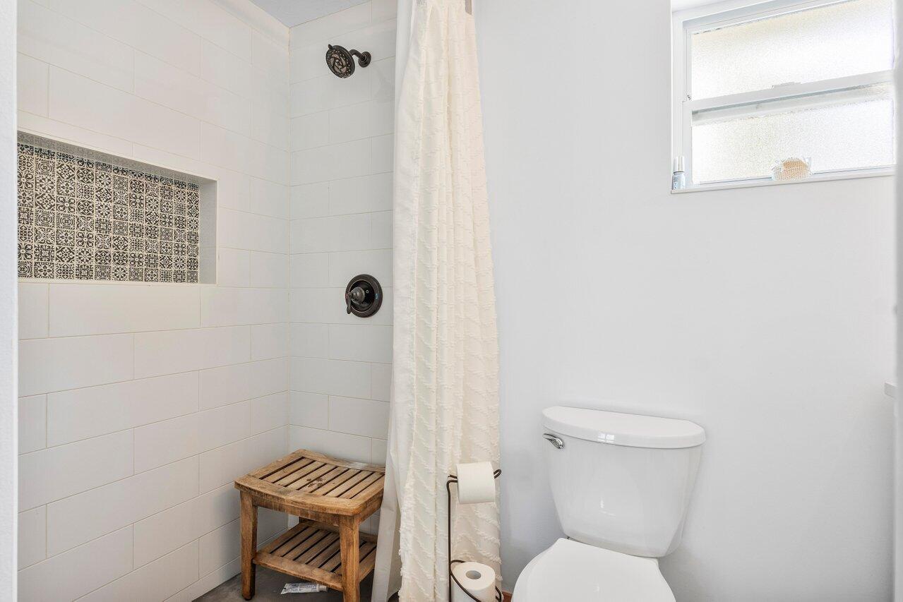 2701 Southwest 4th Street Boynton Beach, FL 33435 - Photo 17 of 38 017-2701Southwest4thStreet-BoyntonBeach-