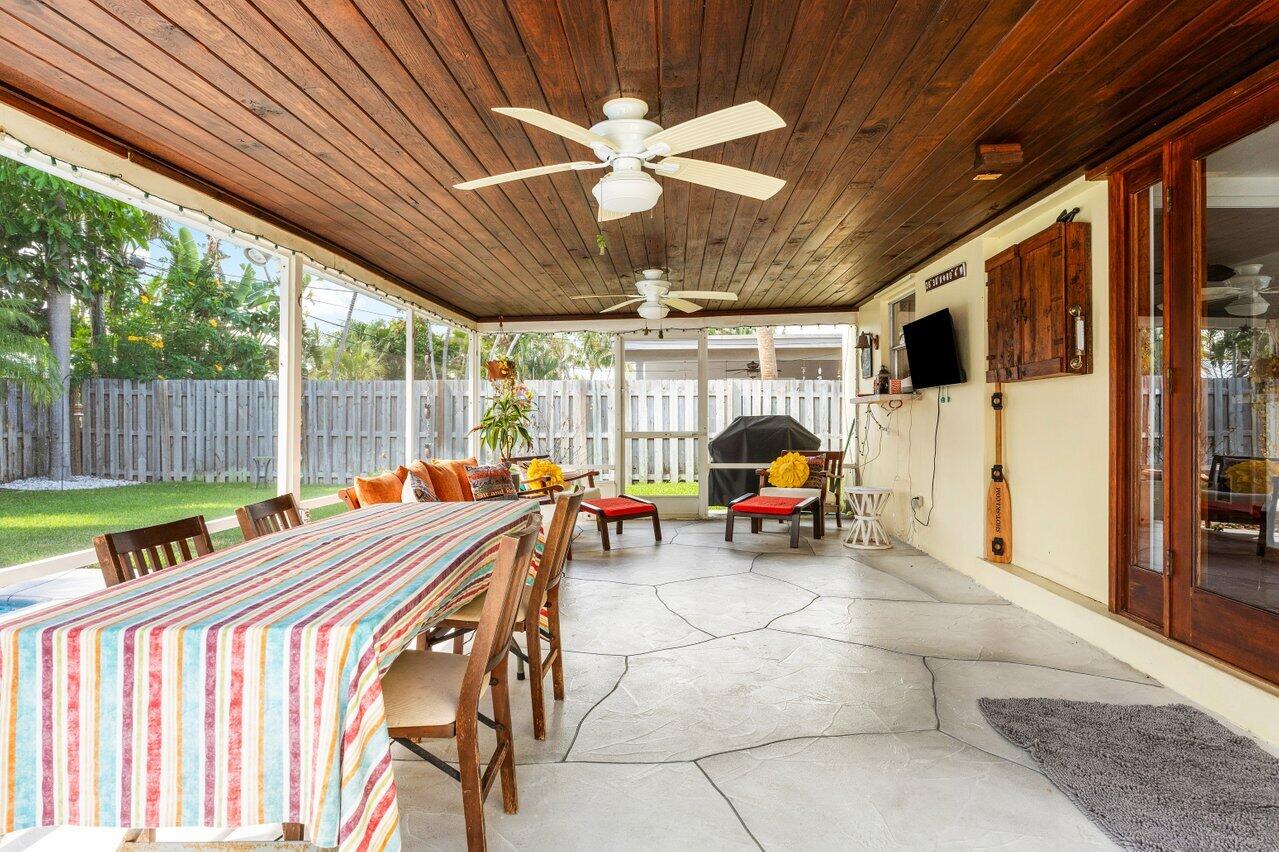 2701 Southwest 4th Street Boynton Beach, FL 33435 - Photo 22 of 38 022-2701Southwest4thStreet-BoyntonBeach-
