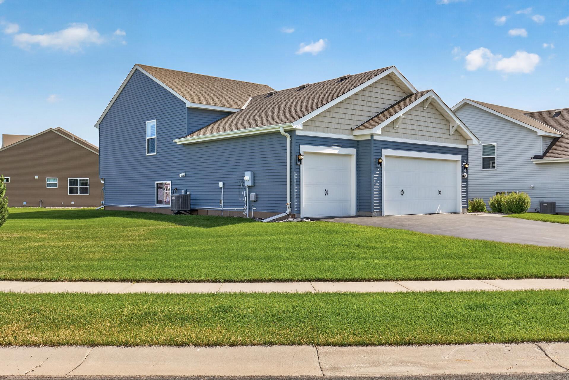 13764 Apollo Way Rosemount, MN 55068 - Photo 3 of 30
