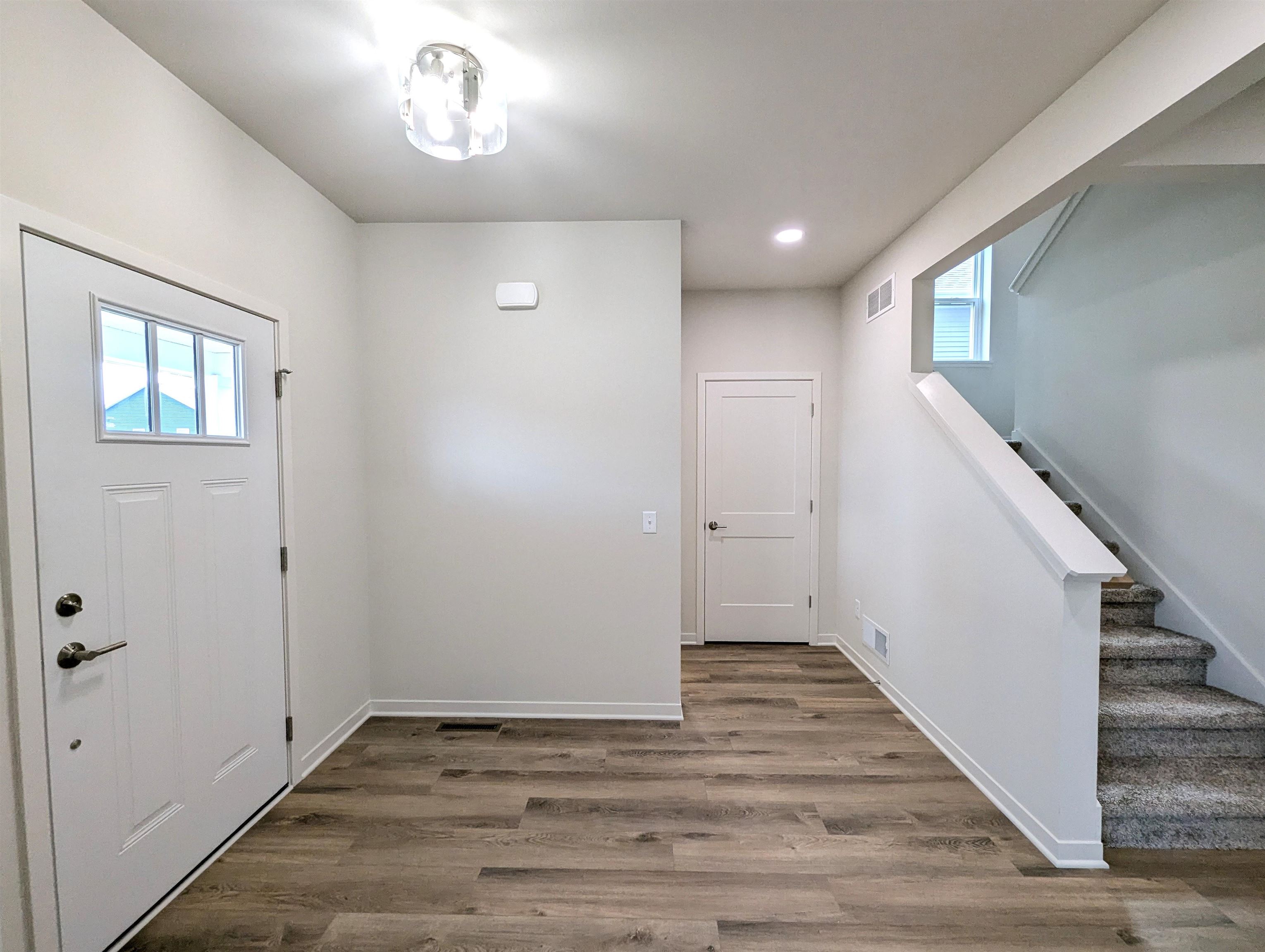 6648 Redpoll Road Middleton, WI 53562 - Photo 6 of 51 Gallery Image 6