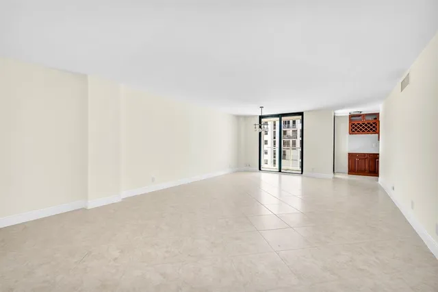 $499,000 | 1000 South Ocean Boulevard, Unit 17G, Pompano Beach, FL 33062