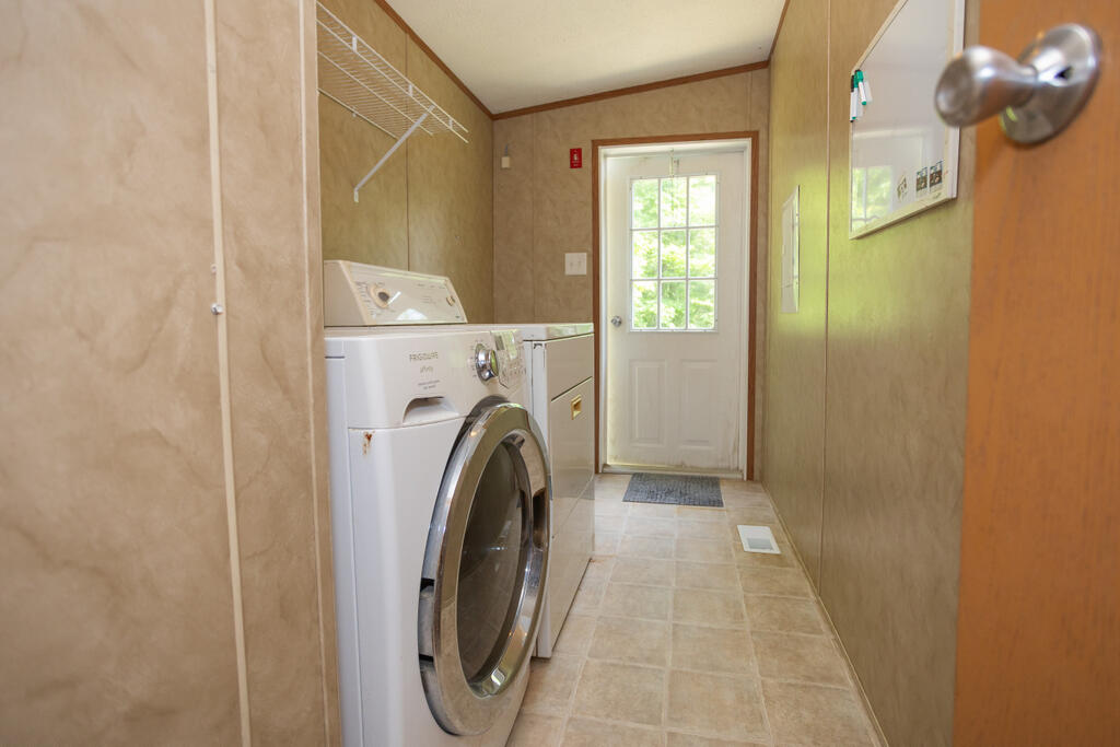 72 Fayette Corner Road Kents Hill, ME 04349 - Photo 31 of 62 taylor-kaminsky-photo-47