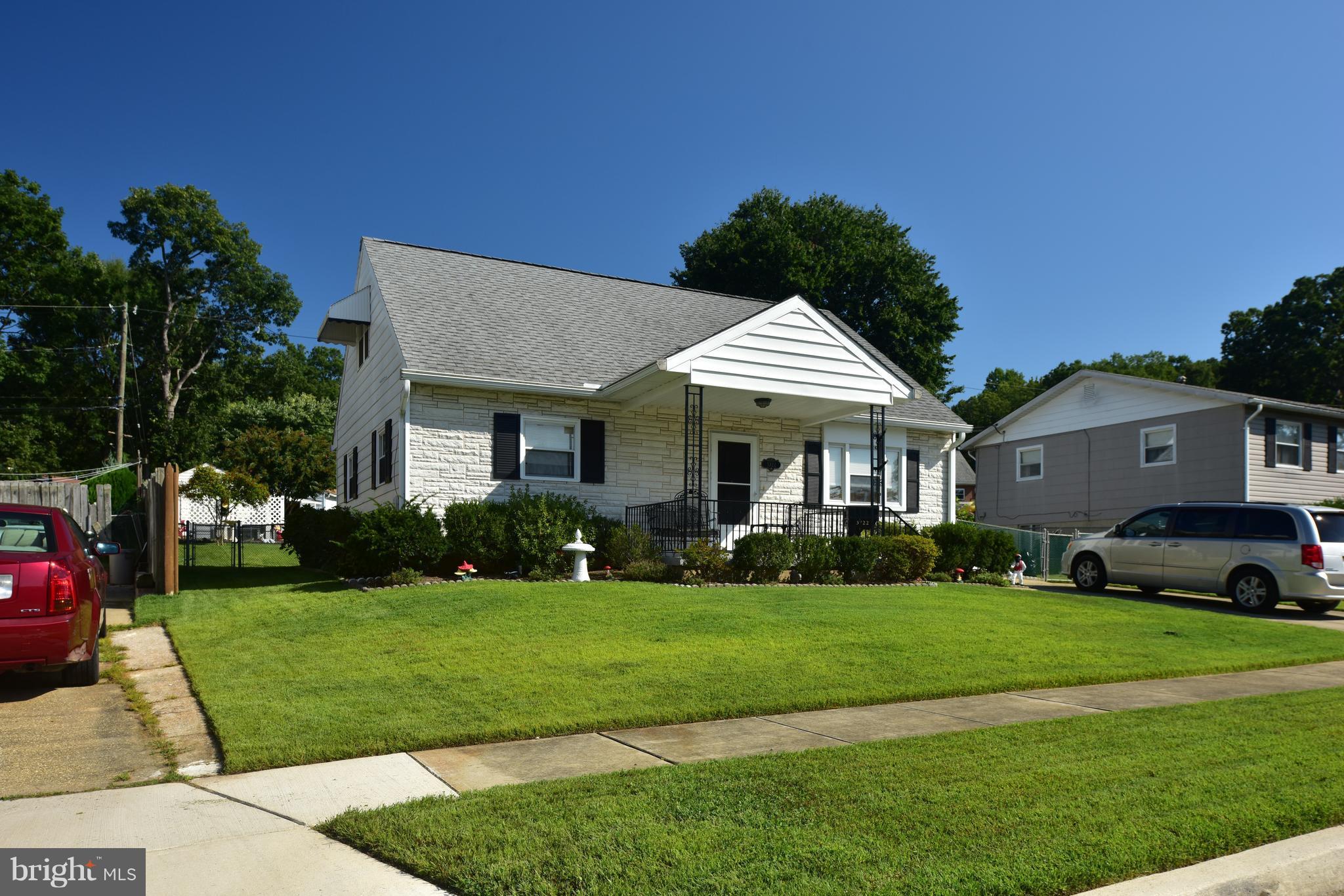 3722 Holly Grove Road Baltimore, MD 21220 - Photo 2 of 24 Exterior (Front)