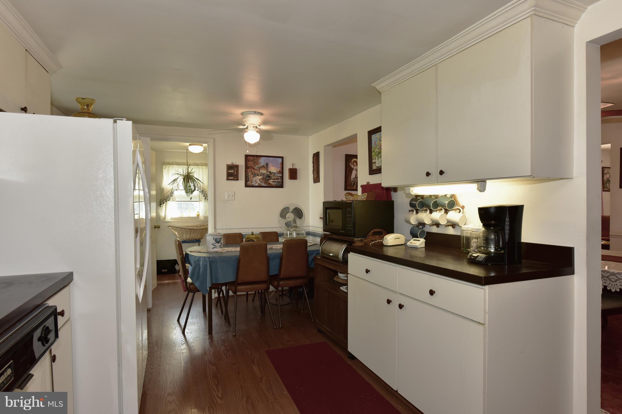 3722 Holly Grove Road Baltimore, MD 21220 - Photo 12 of 24 Kitchen