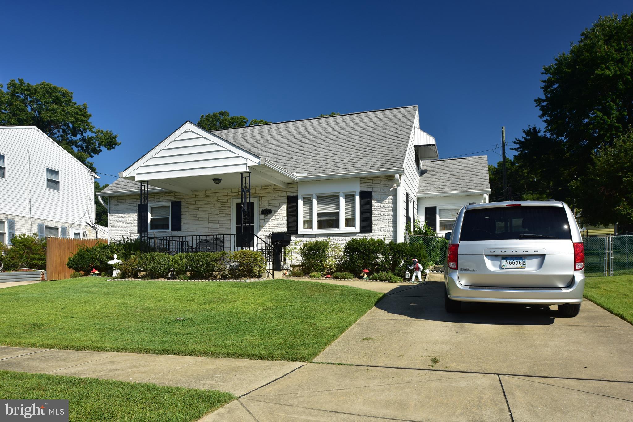 3722 Holly Grove Road Baltimore, MD 21220 - Photo 3 of 24 Exterior (Front)