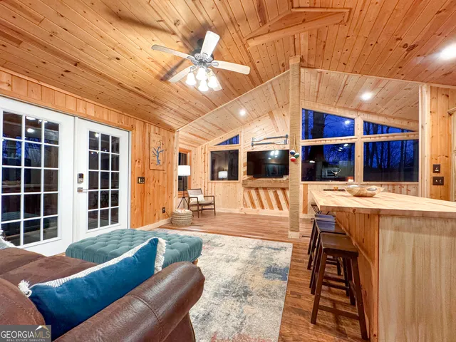 $468,000 | 185 Pope Dickson Lane, Clarkesville, GA 30523