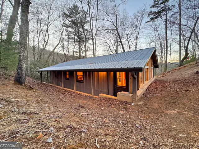 $468,000 | 185 Pope Dickson Lane, Clarkesville, GA 30523