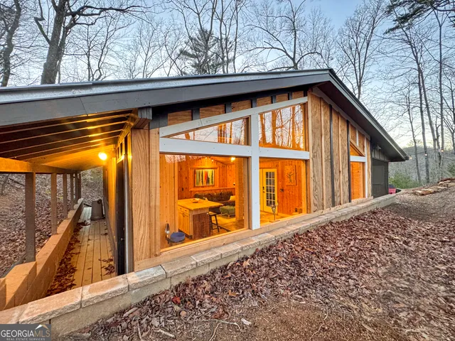 $468,000 | 185 Pope Dickson Lane, Clarkesville, GA 30523