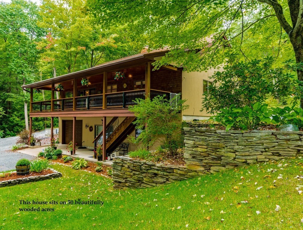 260 Blandford Road Russell, MA 01071 - Photo 1 of 38 Gallery Image 1