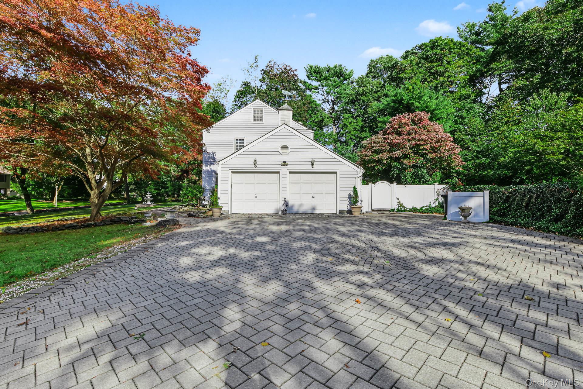 2 3 Pond Road Smithtown, NY 11787 - Photo 29 of 40 Gallery Image 29