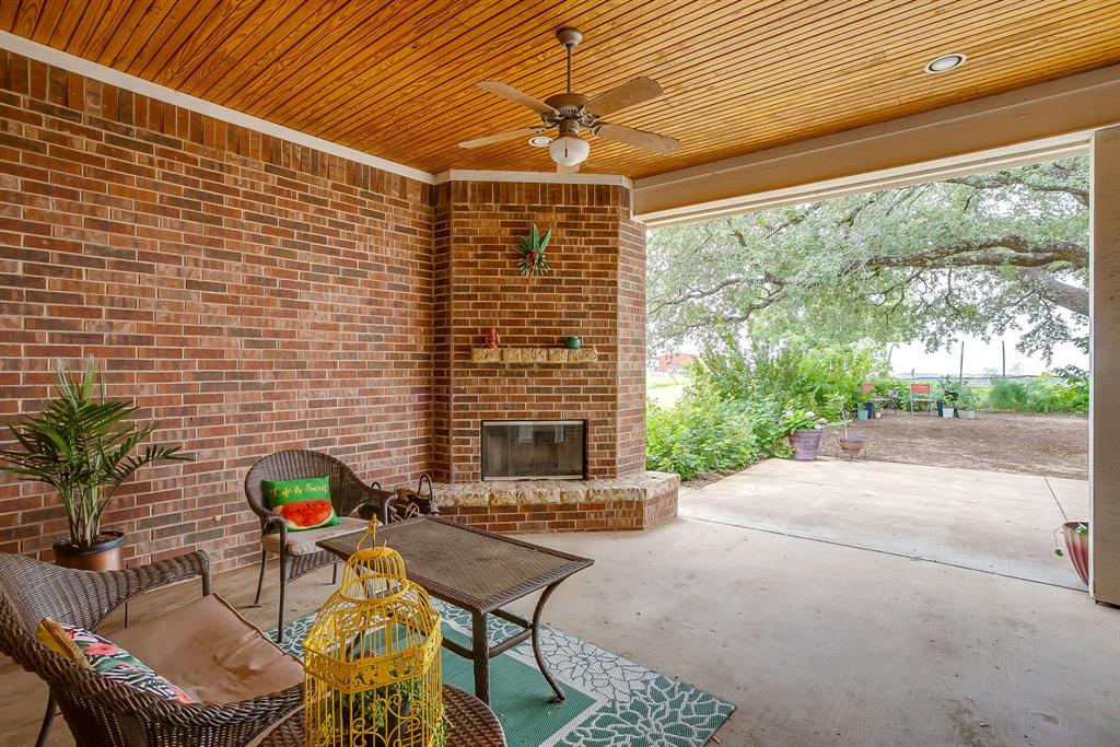 505 Morrow Road Springtown, TX 76082 - Photo 29 of 40 Gallery Image 29