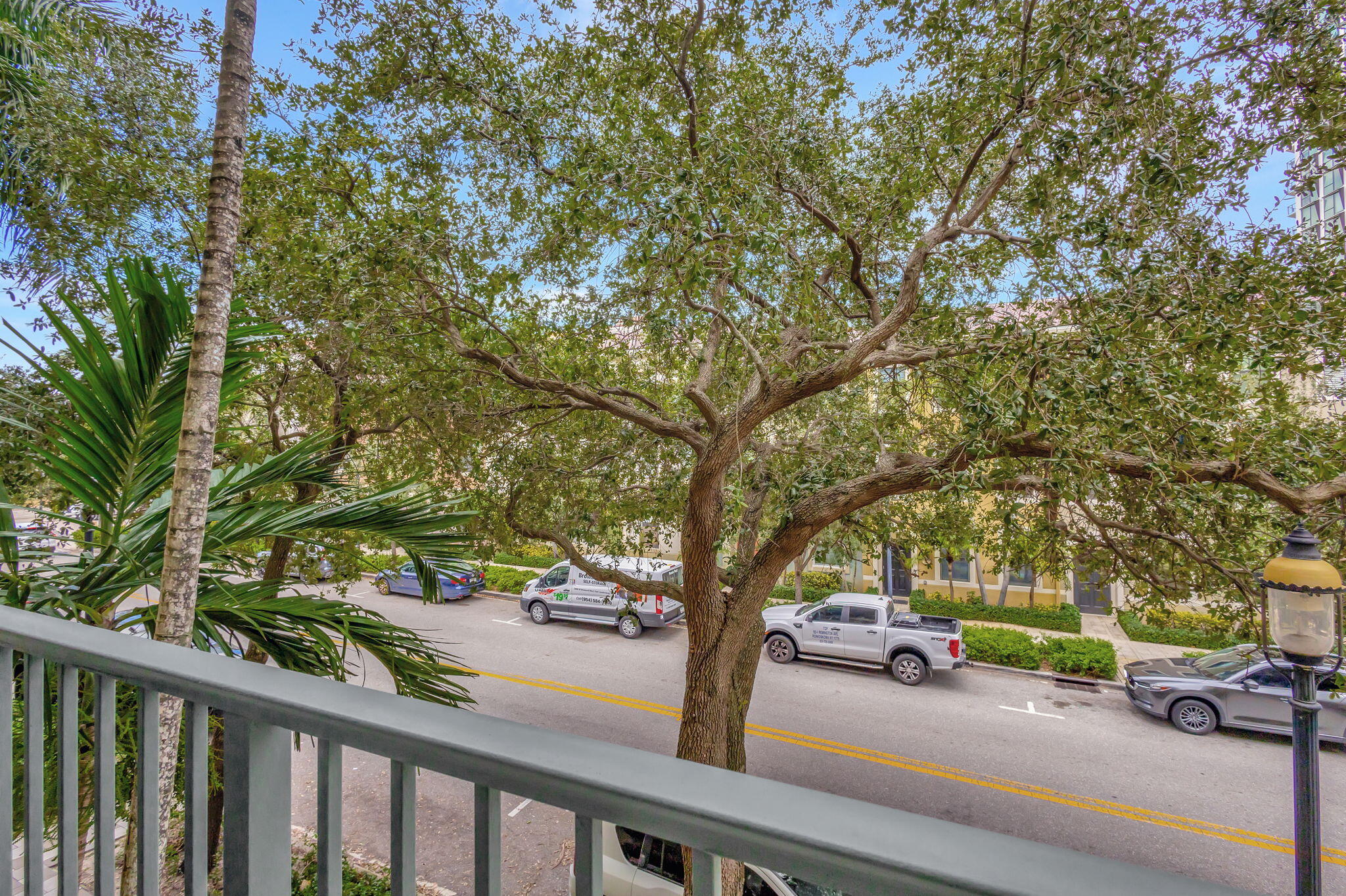 630 South Sapodilla Avenue, Unit 223 West Palm Beach, FL 33401 - Photo 18 of 43 a view of a street with cars