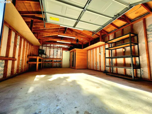 $315,000 | 874 South Main Street, Canyonville, OR 97417