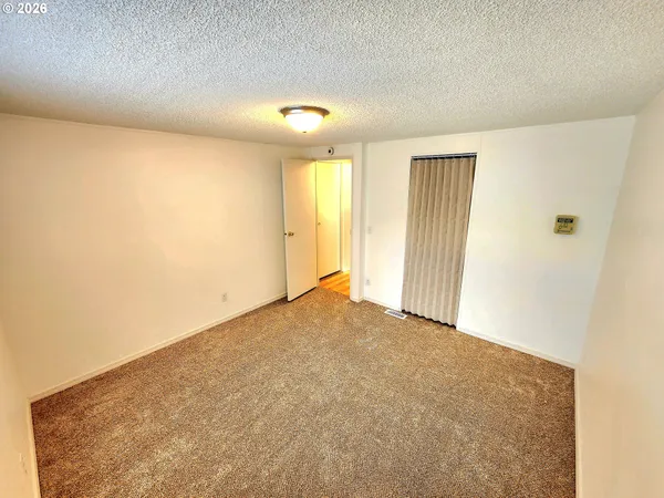 $315,000 | 874 South Main Street, Canyonville, OR 97417