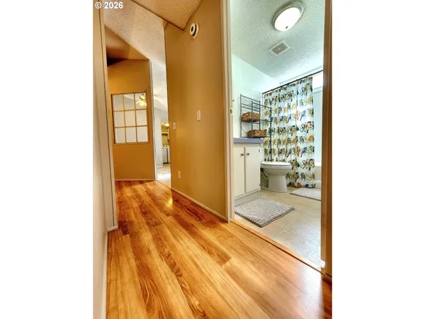 $315,000 | 874 South Main Street, Canyonville, OR 97417