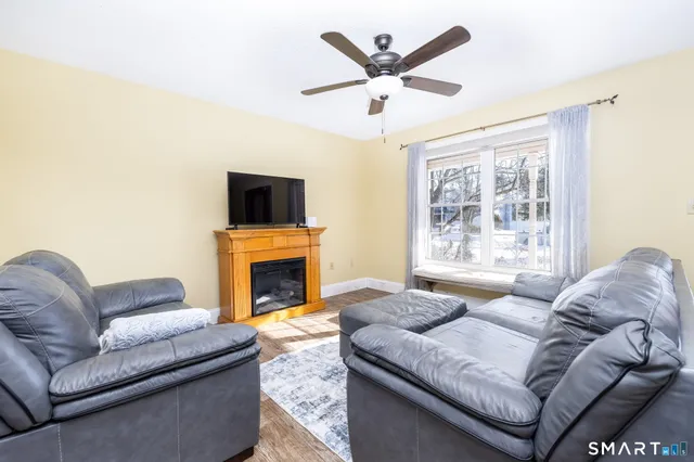 $449,900 | 115 Cynrose Place, Meriden, CT 06451