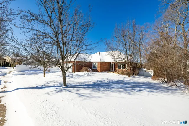 $449,900 | 115 Cynrose Place, Meriden, CT 06451