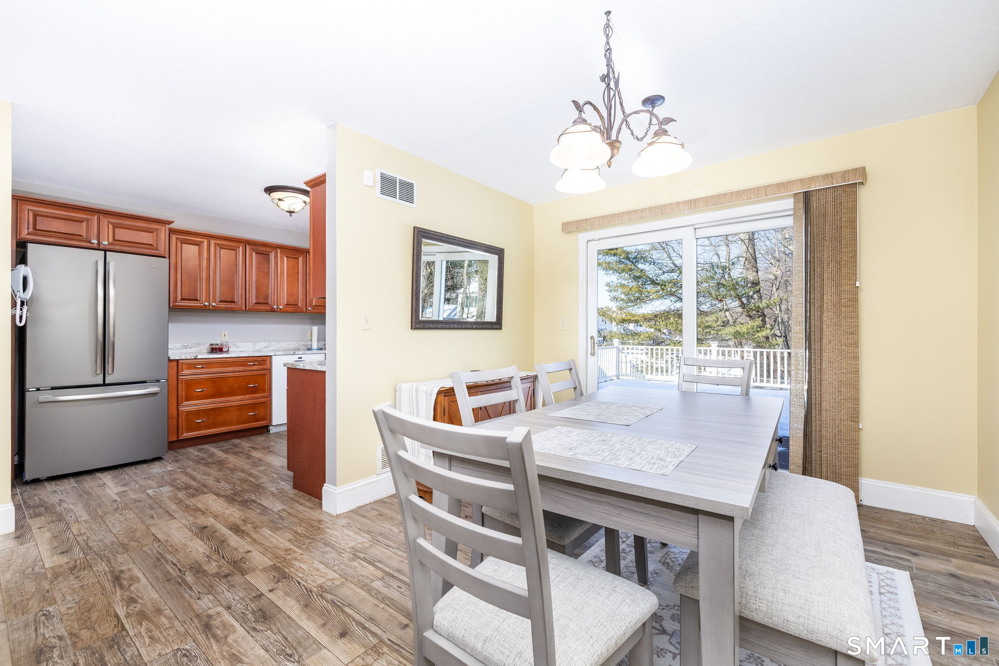 115 Cynrose Place Meriden, CT 06451 - Photo 8 of 34