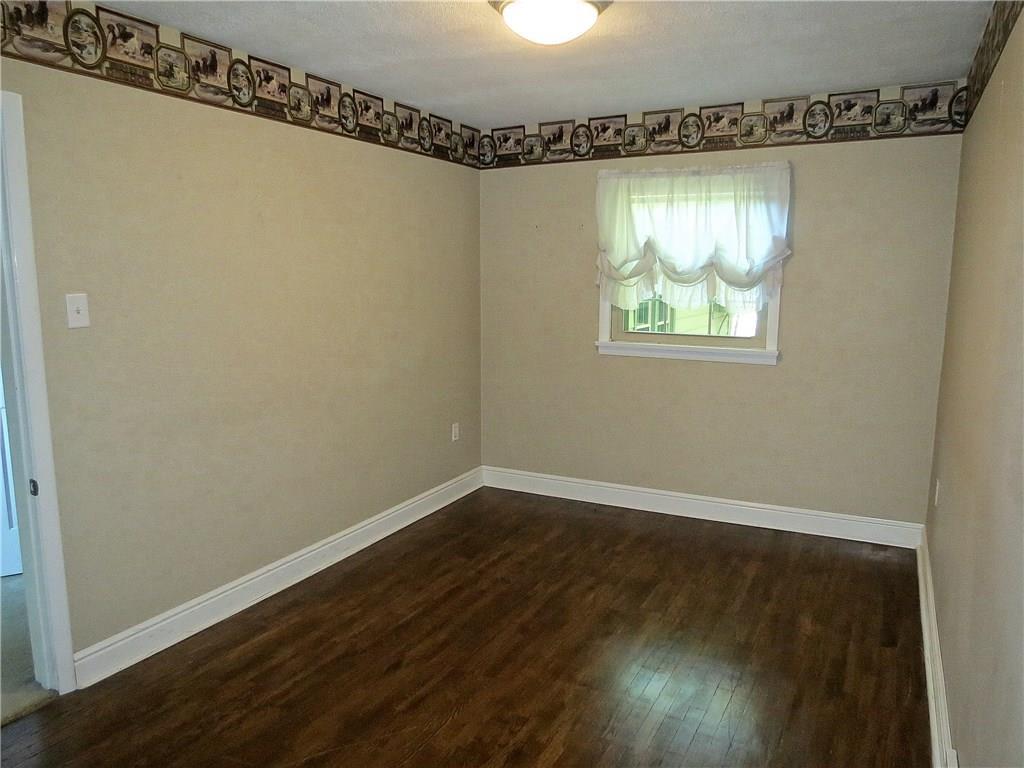670 Meadow Lane Rochester, PA 15074 - Photo 14 of 21 15X9 Bedroom.