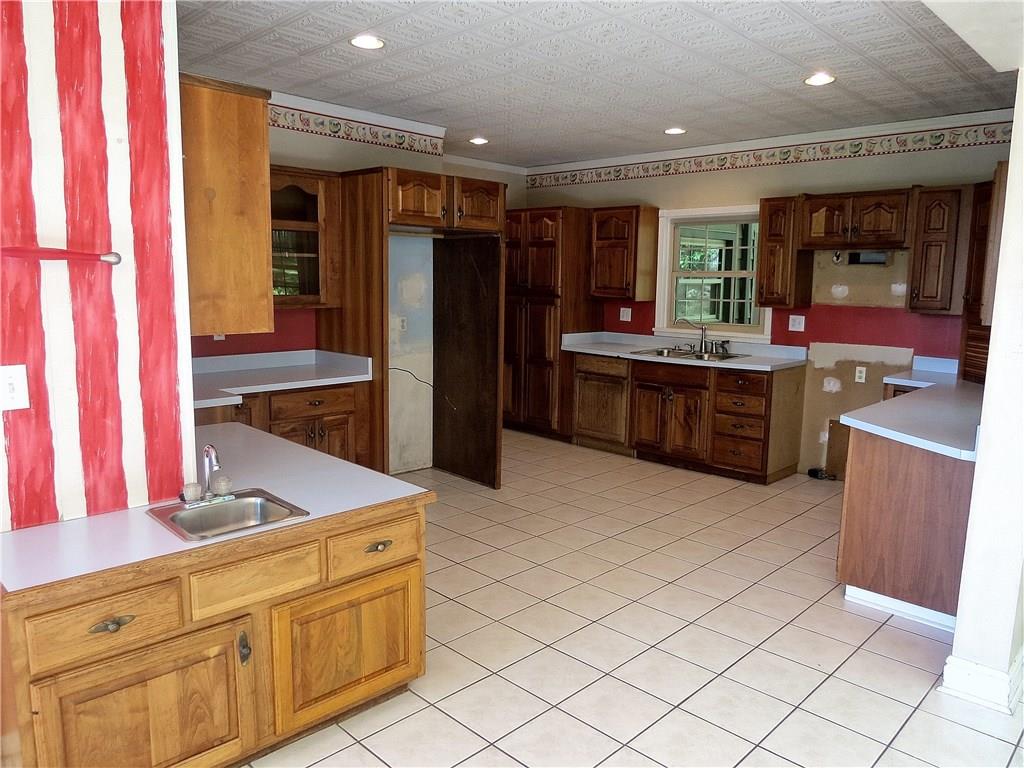 670 Meadow Lane Rochester, PA 15074 - Photo 8 of 21 A dedicated prep sink lends convenience when multiple chefs are in the kitchen!