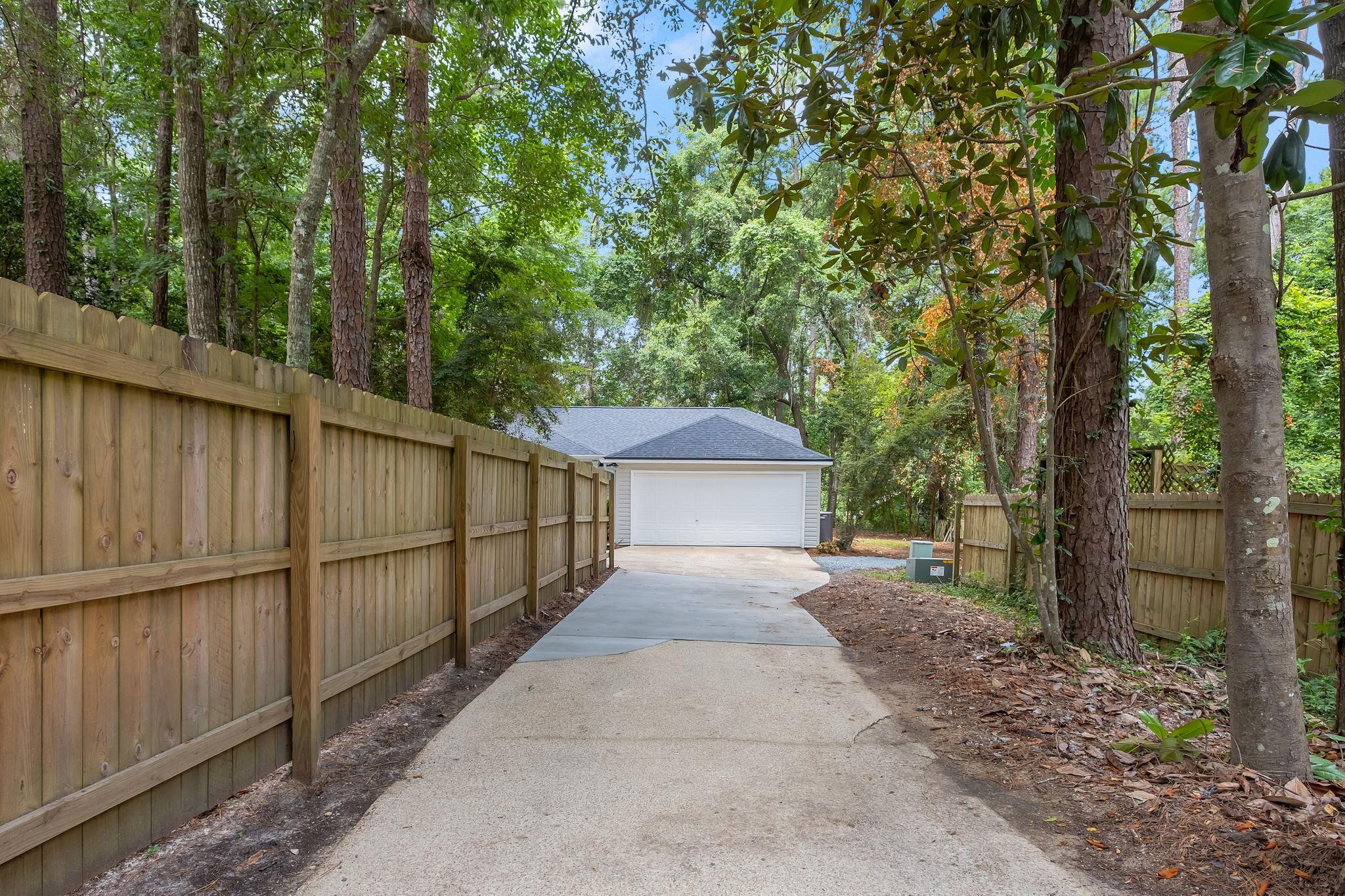 1638 Folkstone Road Tallahassee, FL 32312 - Photo 26 of 29