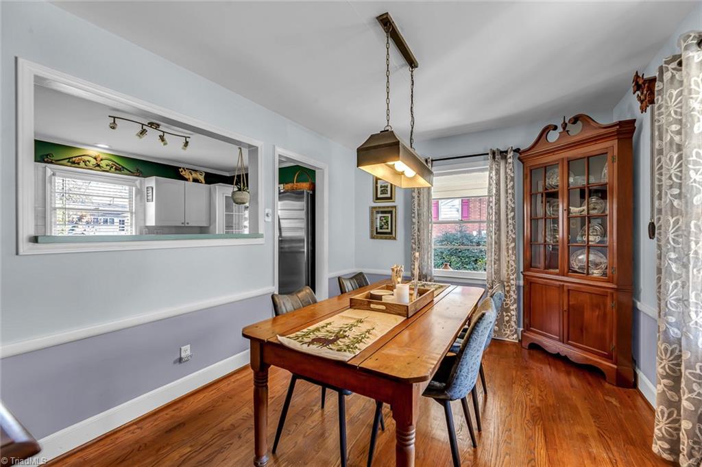 1506 Pinehurst Drive High Point, NC 27262 - Photo 8 of 24