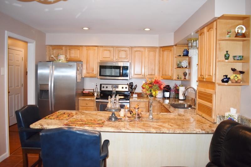 783 River Road Orrington, ME 04474 - Photo 12 of 30 DSC_0044 (800x533)