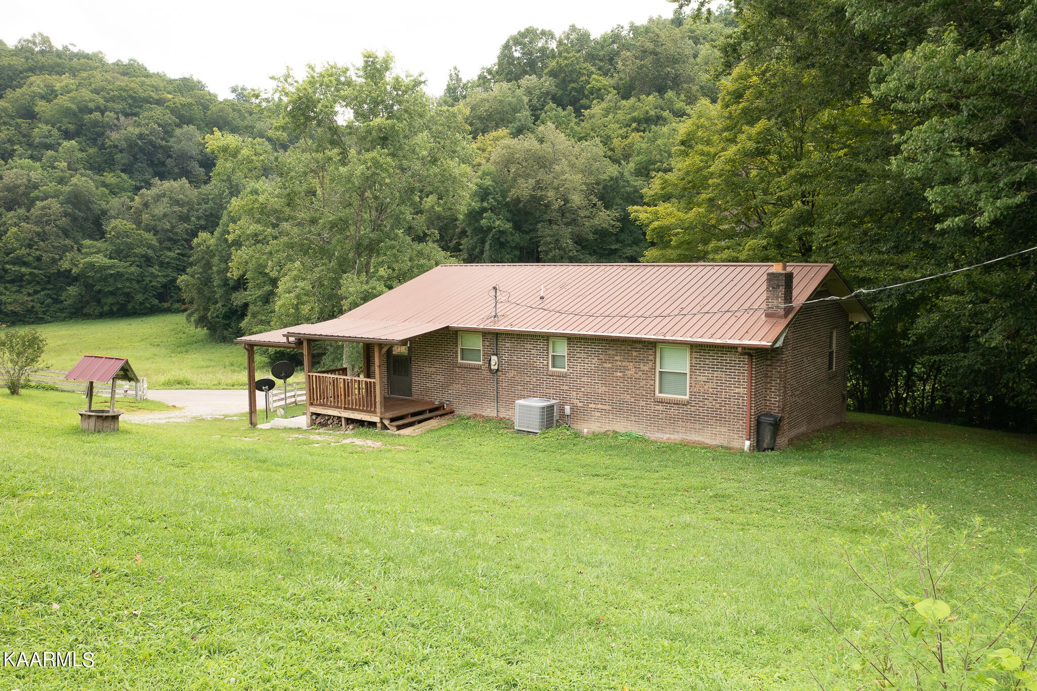3381 Upper Caney Valley Road Tazewell, TN 37879 - Photo 25 of 48 Gallery Image 25