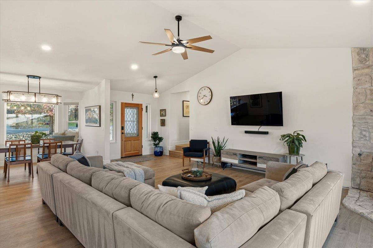 11716 Inverness Way Auburn, CA 95602 - Photo 20 of 54