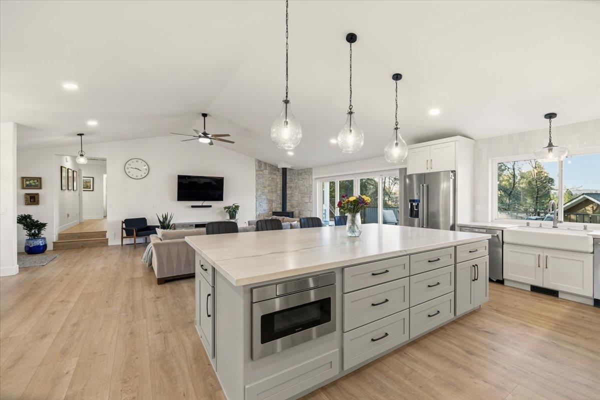 11716 Inverness Way Auburn, CA 95602 - Photo 3 of 54